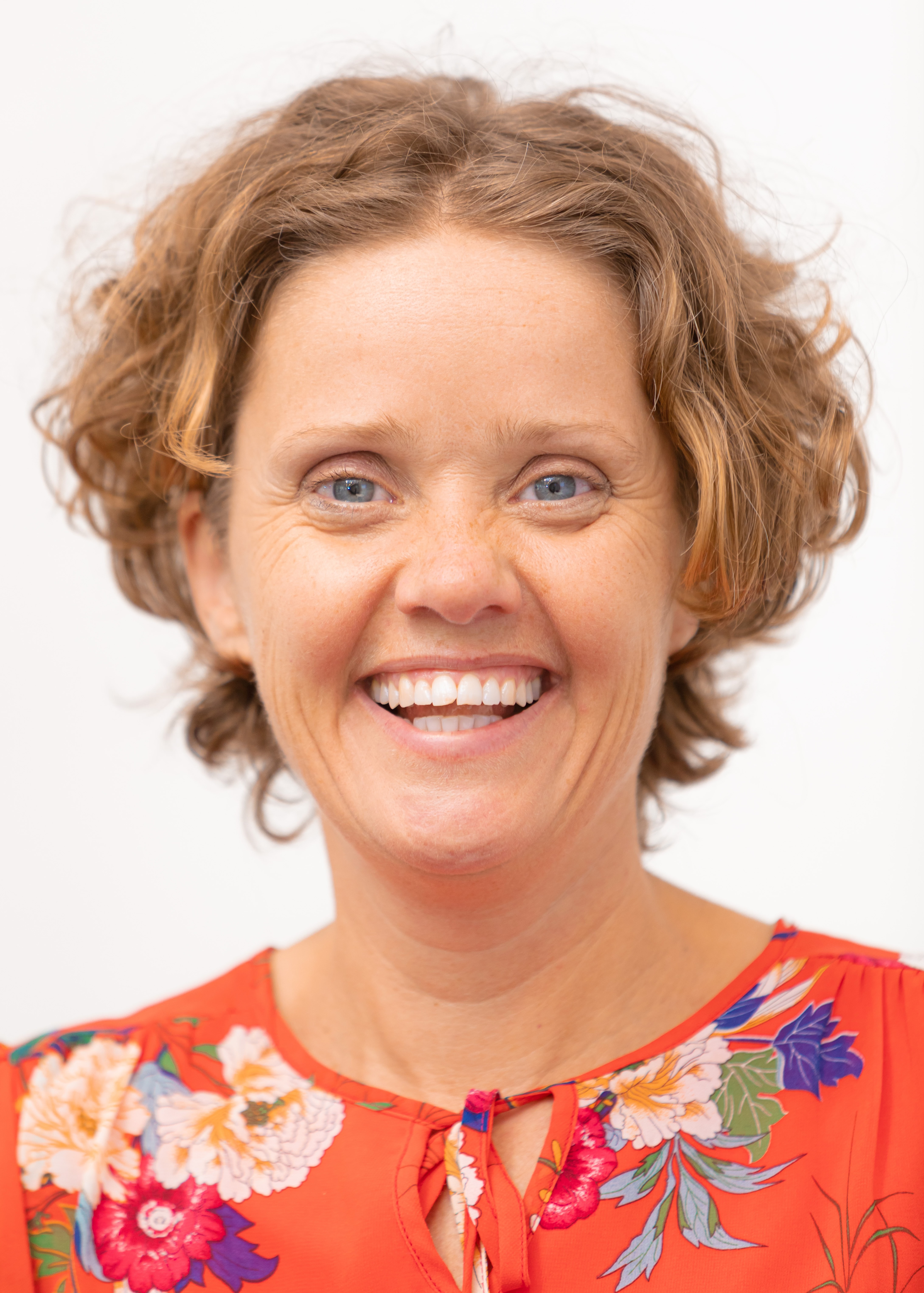 Professor Jantina de Vries
