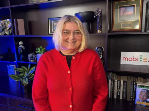 Dr Linda de Villiers